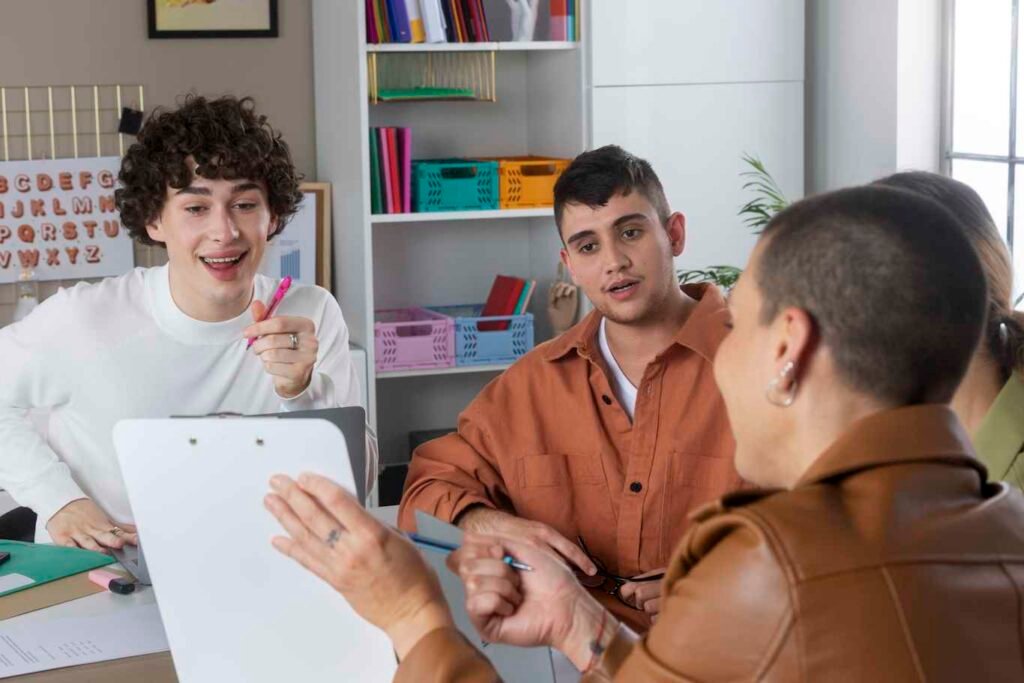 adolescentes adultos